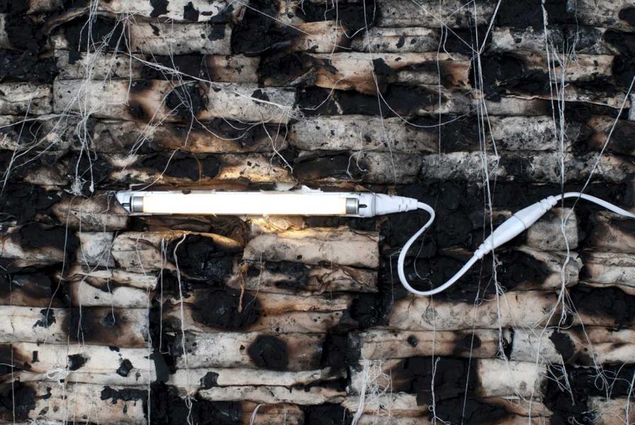 Hanaa Malallah, Illuminated Ruins - Detail